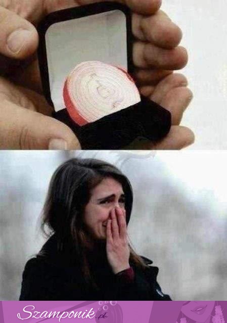 Zobacz co jej dał na zaręczyny, haha! :D
