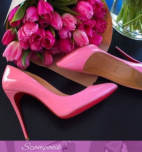 Kwiaty pod kolor butów,szaleństwo! ;)