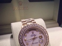Złoty Rolex, niesamowity!