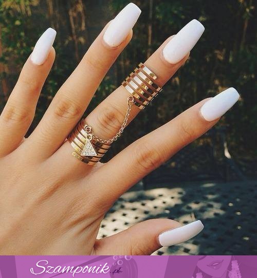 Biały manicure + złoto