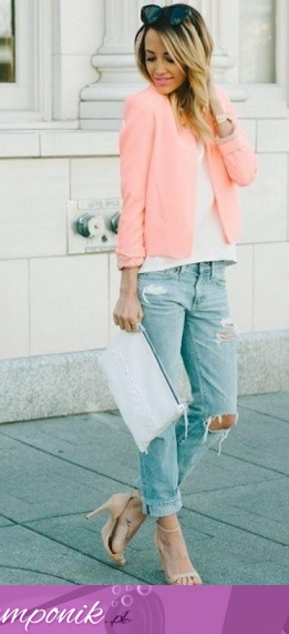 Pastelowy casual look