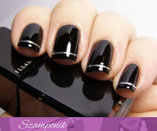 Czarno srebrny manicure