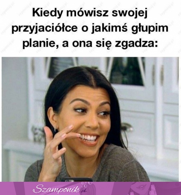 A przy okazji ma coś na zębie XD