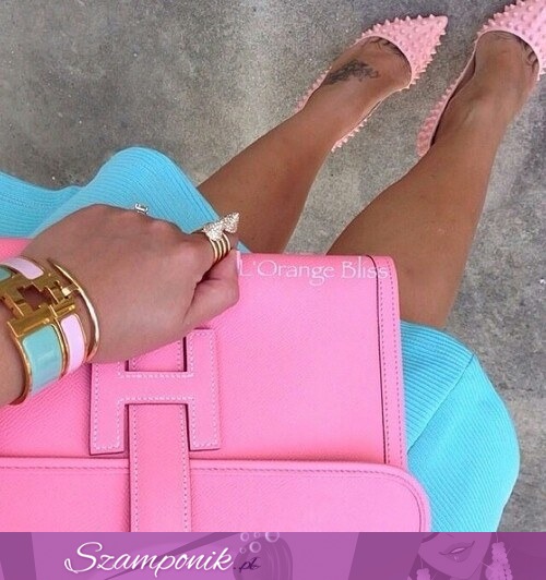 Love pink ;)