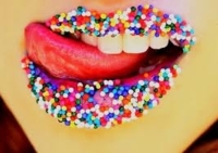 Słodkie kolorowe usta