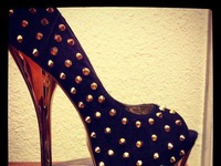 Ostre buty