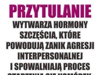 Przytulanie wytwarza hormony szczęścia