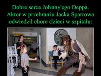 Dobre serce Johnny'ego Deppa. Aktor w przebraniu Jacka Sparrowa odwiedził chore dzieci w szpitalu!