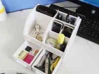Skrzyneczka na drobiazgi z kartonu! Zobacz jak zorganizować rzeczy na biurku!