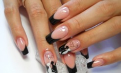 Super pomysł na oryginalny manicure