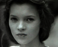 Młoda Kate Moss! Piękna!