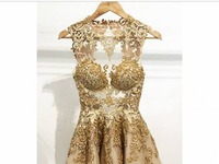 Zjawiskowa złota sukienka