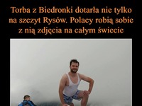 Torba z Biedronki dotarła nie tylko na szczyt Rysów. Polacy robią sobie z nią zdjęcia na całym świecie.